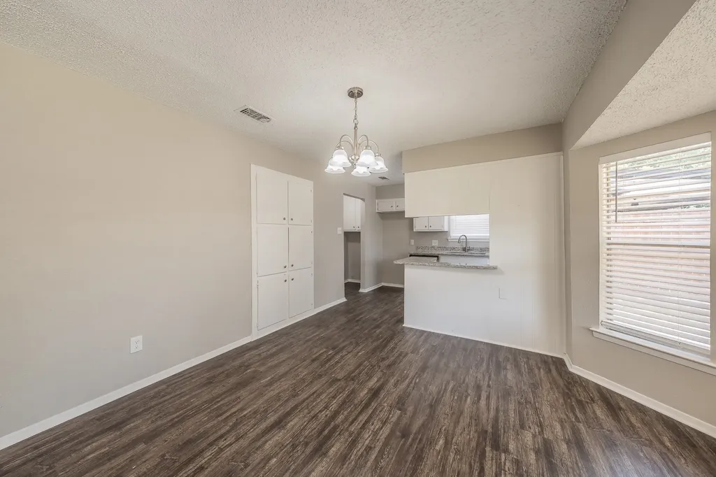 717 Blue Ridge Trail Saginaw TX 76179