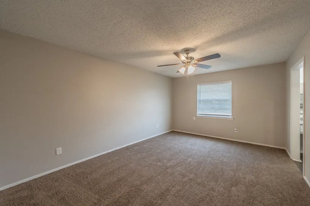717 Blue Ridge Trail Saginaw TX 76179