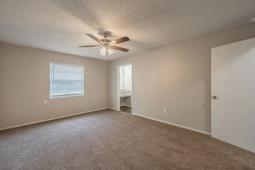 717 Blue Ridge Trail Saginaw TX 76179
