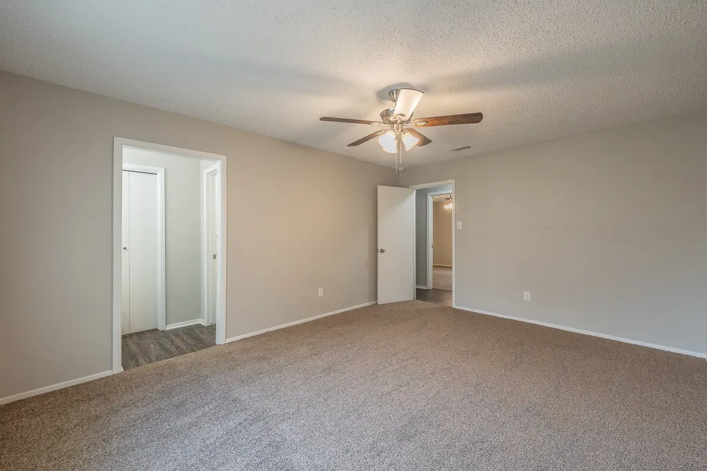 717 Blue Ridge Trail Saginaw TX 76179