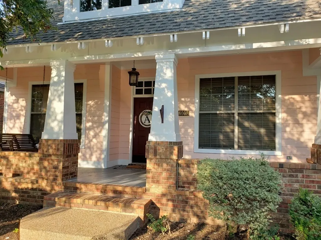 6008 Frost Street North Richland Hills TX 76180