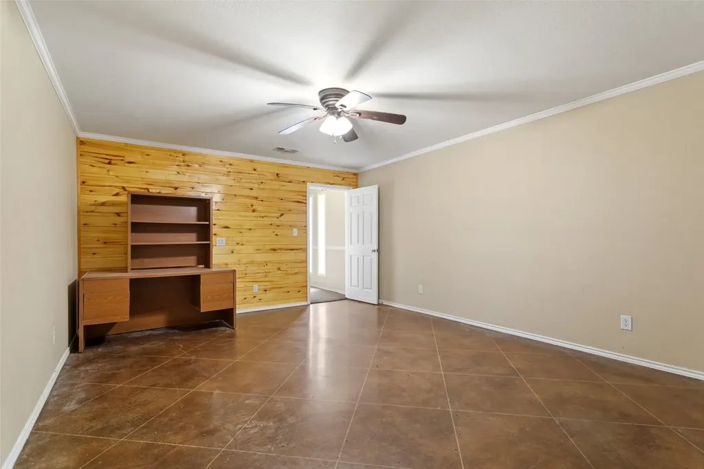 672 County Road 4960 Pittsburg TX 75686