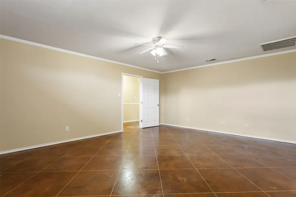 672 County Road 4960 Pittsburg TX 75686