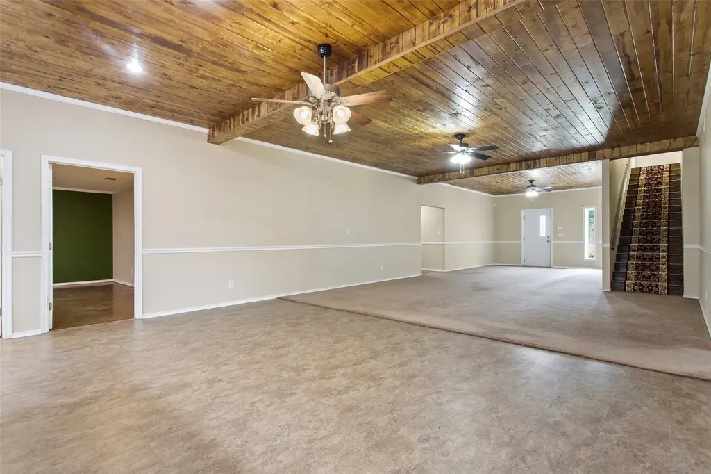672 County Road 4960 Pittsburg TX 75686
