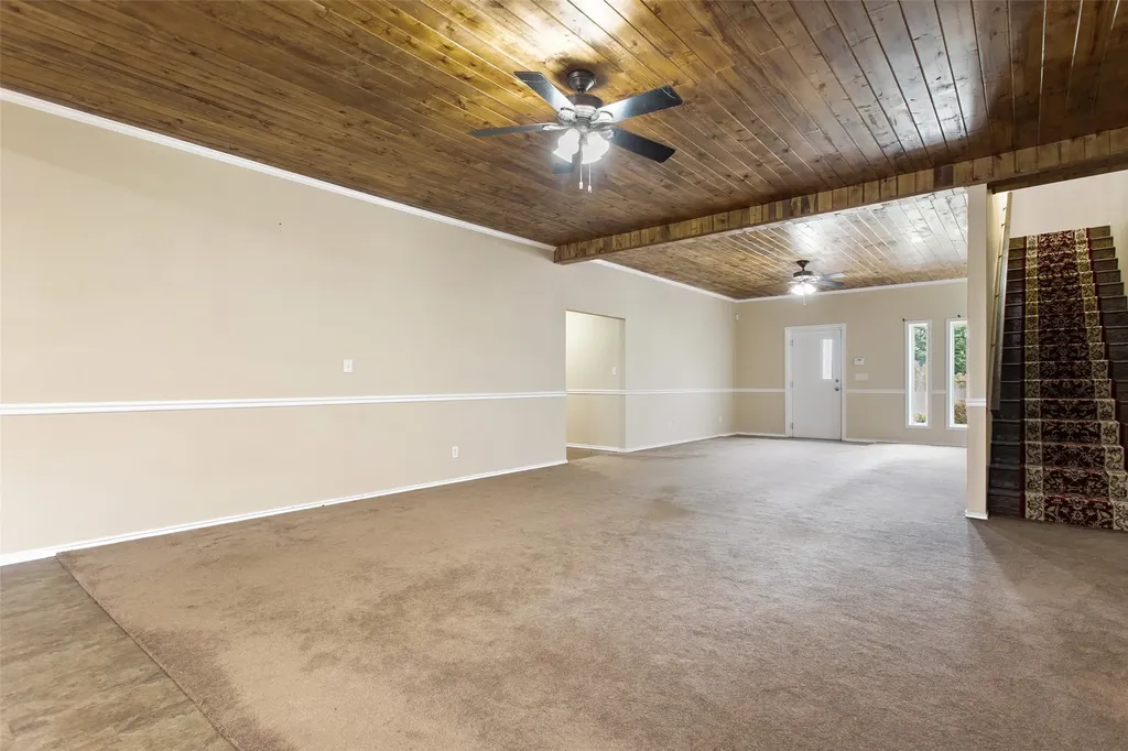 672 County Road 4960 Pittsburg TX 75686