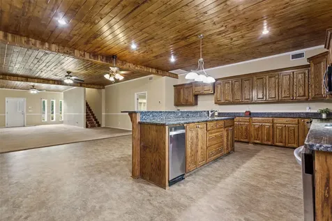 672 County Road 4960 Pittsburg TX 75686