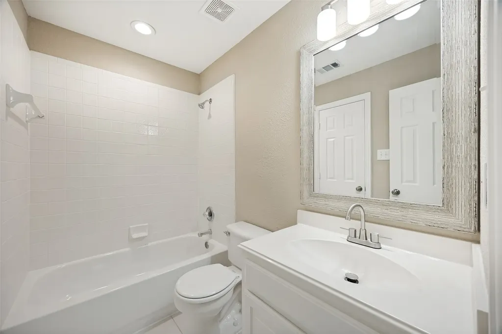 8009 Lynores Way Plano TX 75025