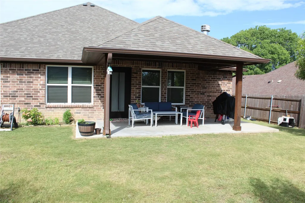 219 Prairie Wind Boulevard Stephenville TX 76401