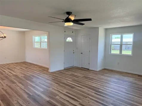 424 W Santa Fe Avenue Aspermont TX 79502