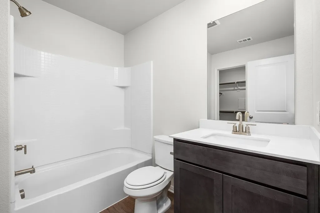 8321 White Wolf Trail Ponder TX 76259