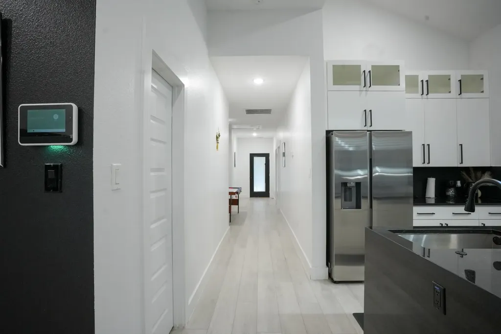 4523 Solar Lane Dallas TX 75216