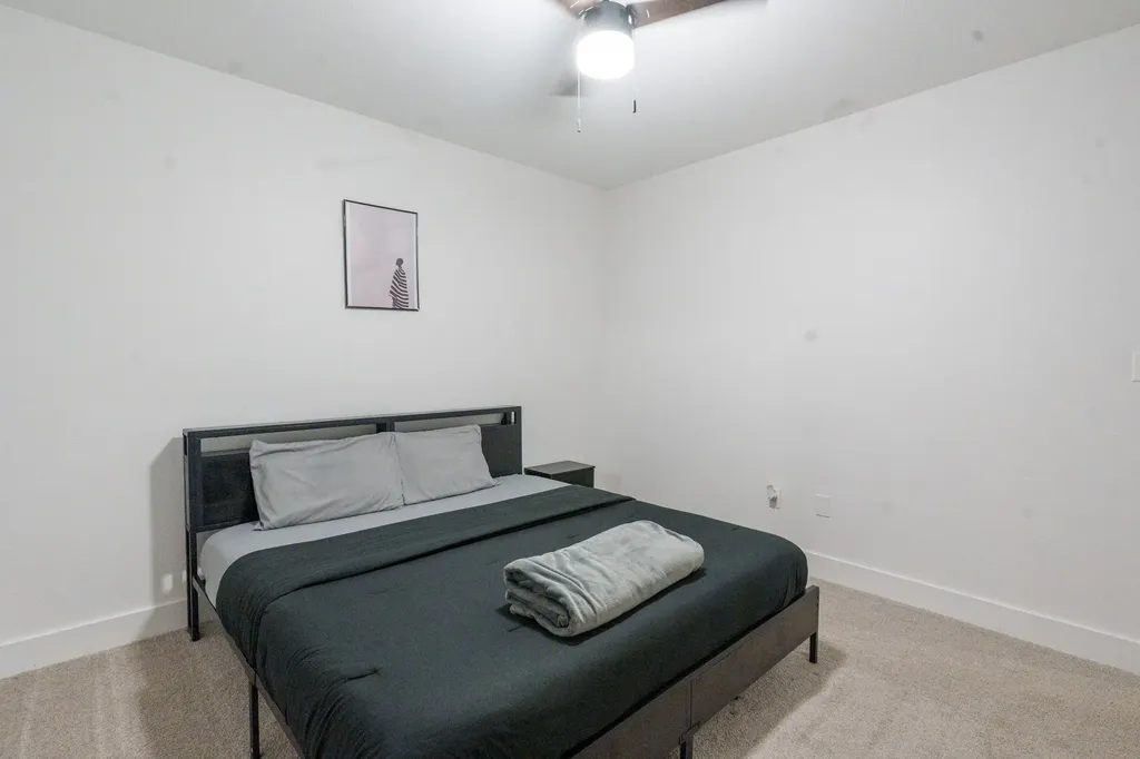 4523 Solar Lane Dallas TX 75216