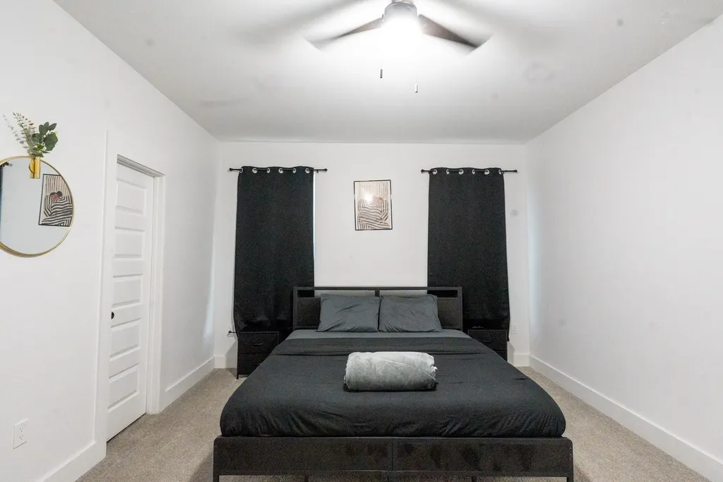 4523 Solar Lane Dallas TX 75216