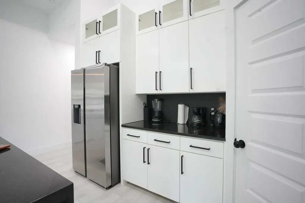 4523 Solar Lane Dallas TX 75216