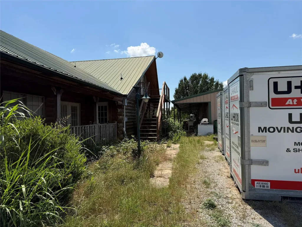 1343 Gunter Road Whitesboro TX 76273