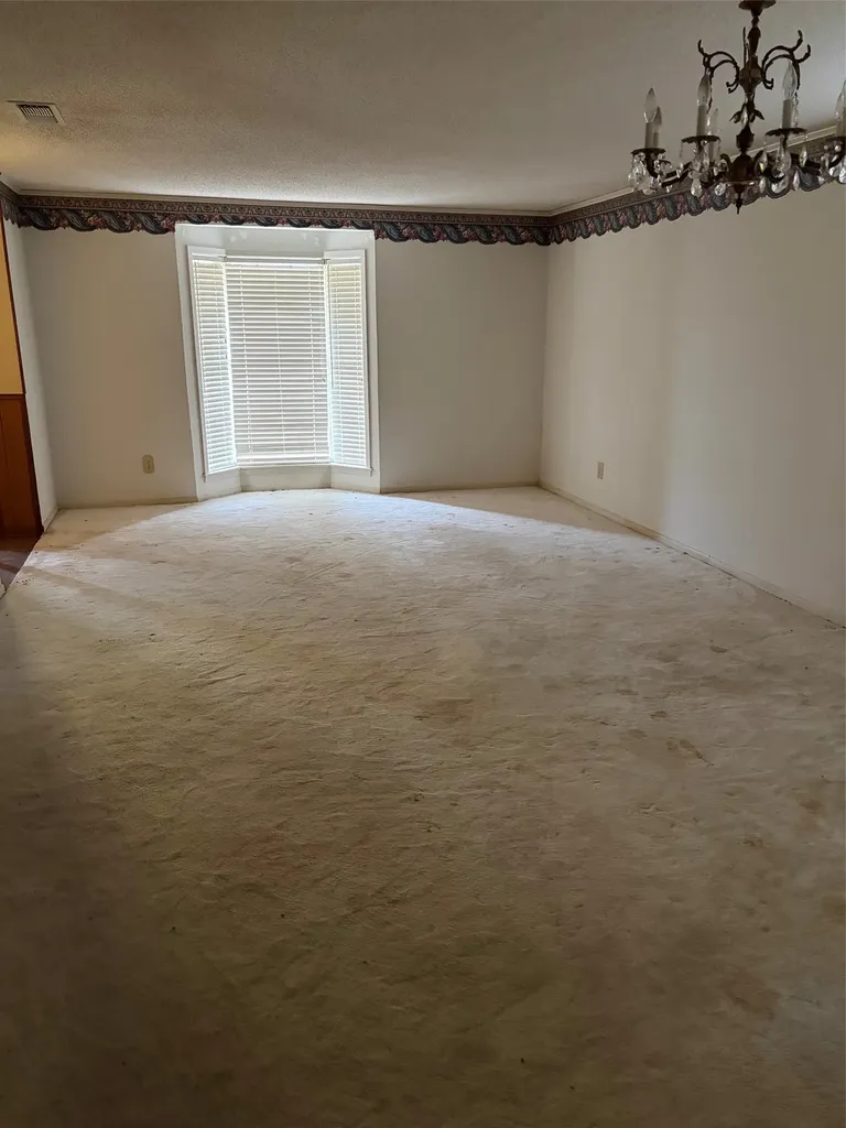 609 S Ross Avenue Mexia TX 76667