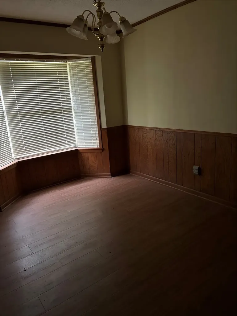 609 S Ross Avenue Mexia TX 76667