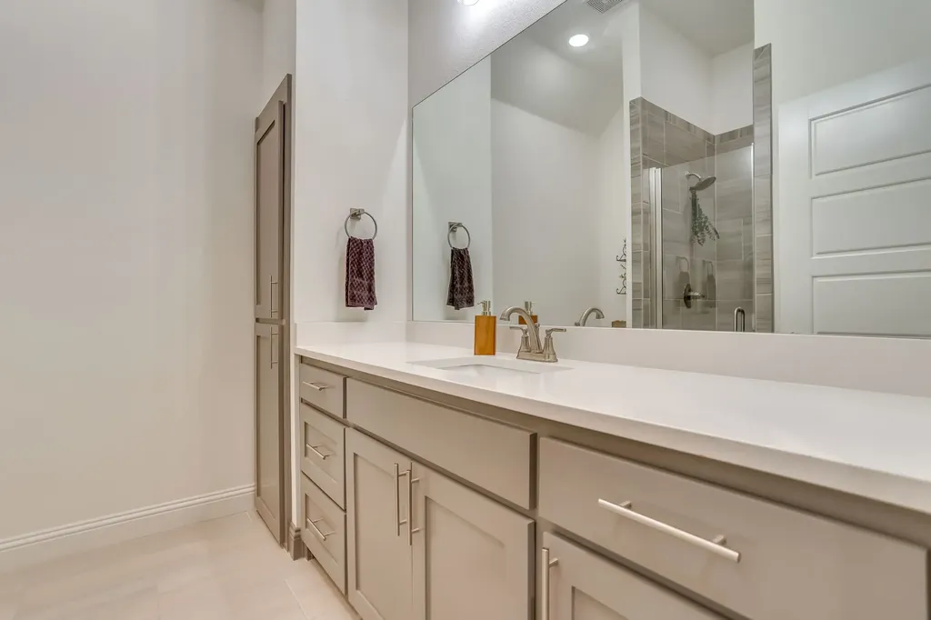947 Silverleaf Drive Weatherford TX 76085
