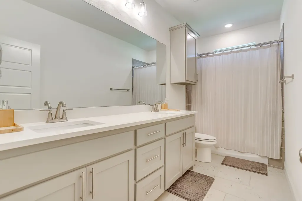 947 Silverleaf Drive Weatherford TX 76085