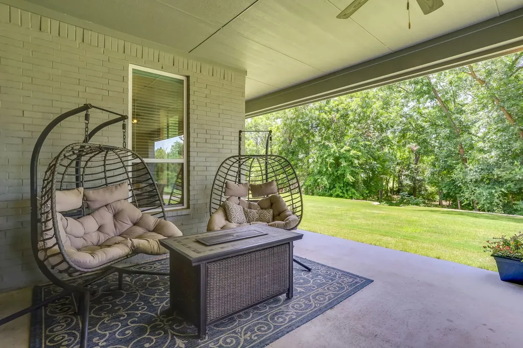 947 Silverleaf Drive Weatherford TX 76085