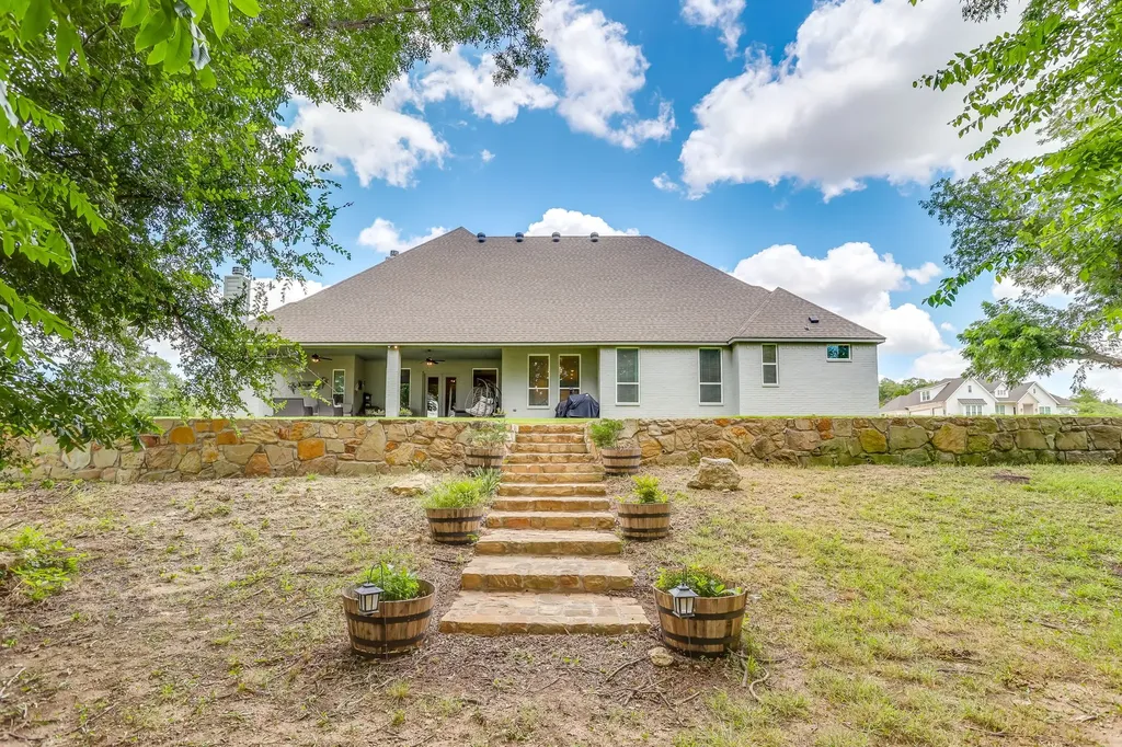 947 Silverleaf Drive Weatherford TX 76085