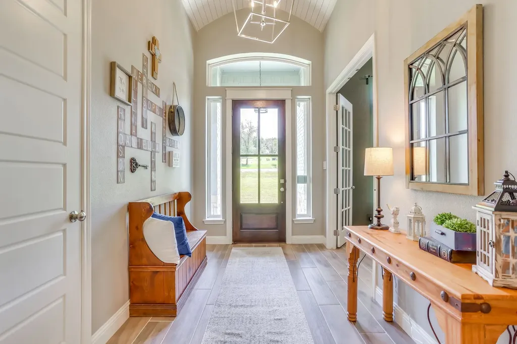 947 Silverleaf Drive Weatherford TX 76085