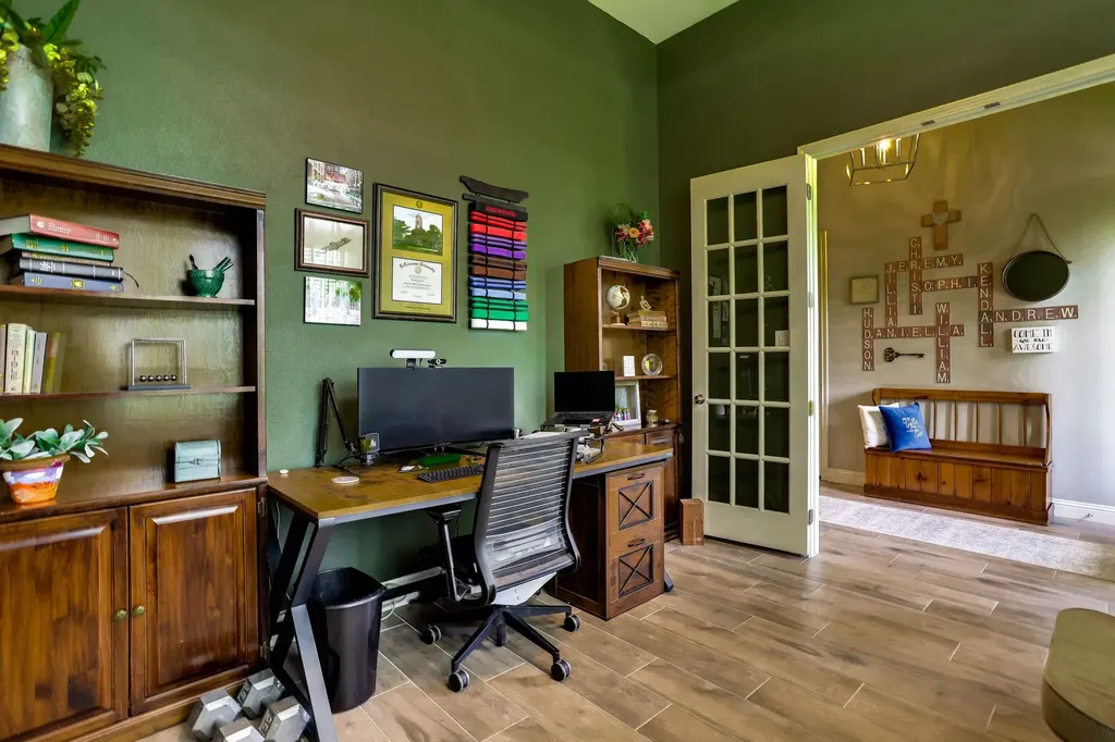 947 Silverleaf Drive Weatherford TX 76085