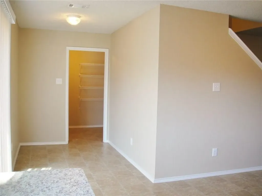 1808 Vineridge Lane Burleson TX 76028