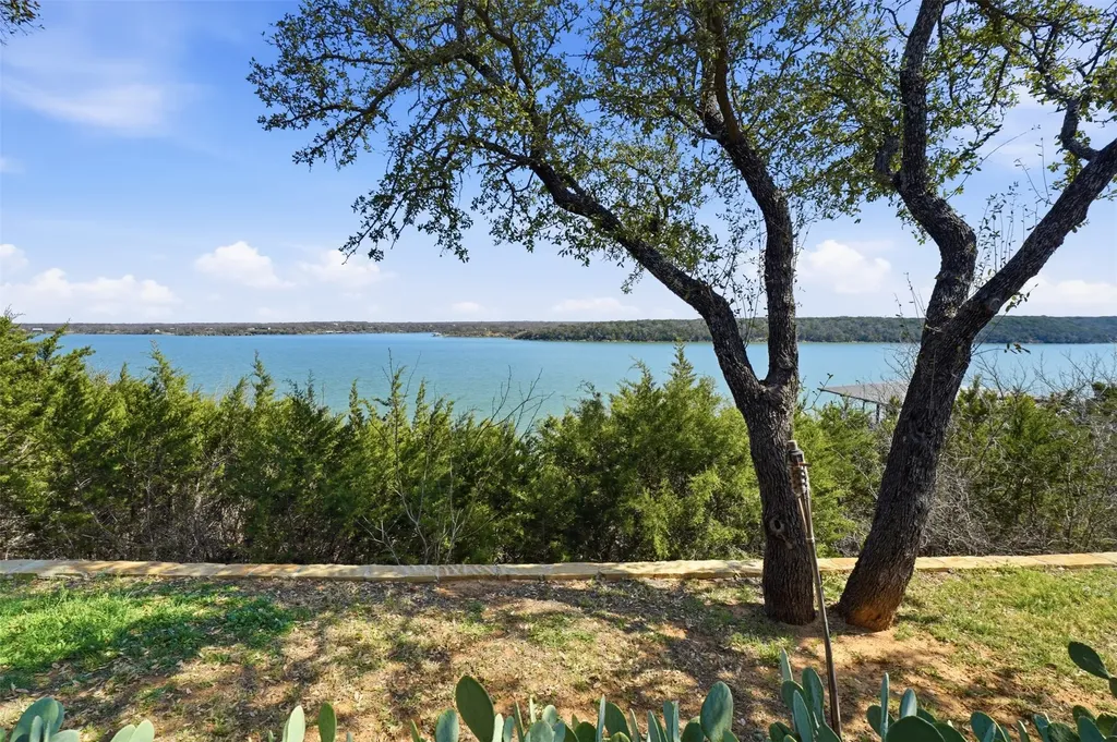 186-1 Long Drive Palo Pinto TX 76484