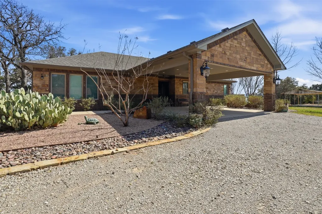 186-1 Long Drive Palo Pinto TX 76484