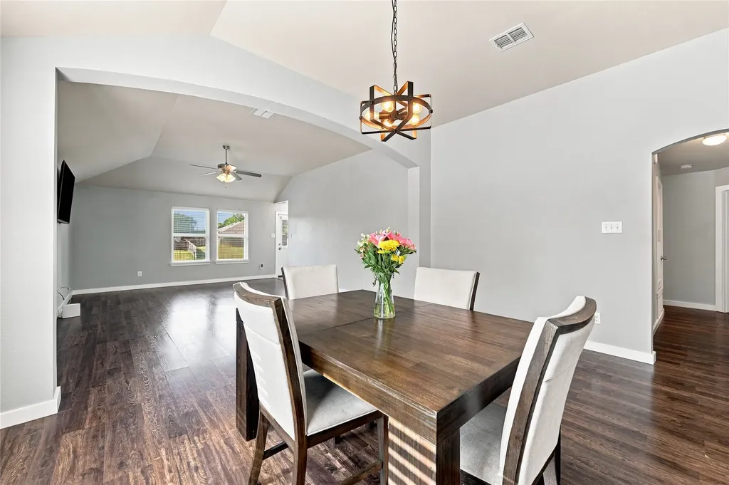 1558 Nottingham Drive Lancaster TX 75134