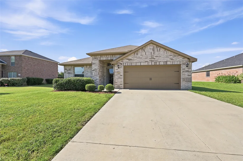 1558 Nottingham Drive Lancaster TX 75134