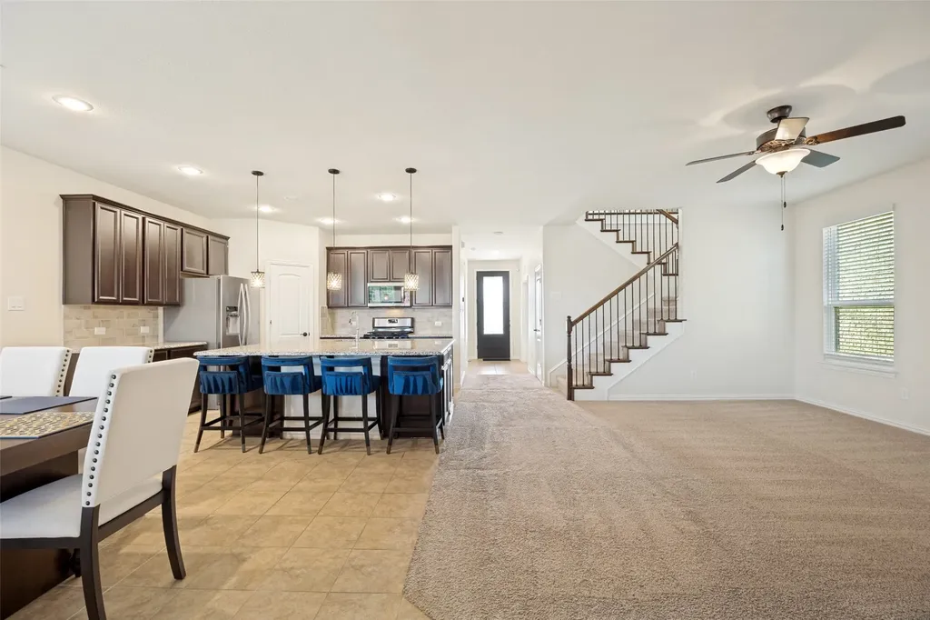 301 Kennewick Drive Garland TX 75044