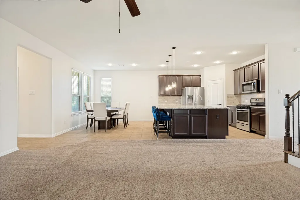 301 Kennewick Drive Garland TX 75044