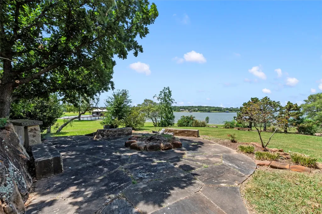 12391 Pleasure Hills Circle Mabank TX 75147