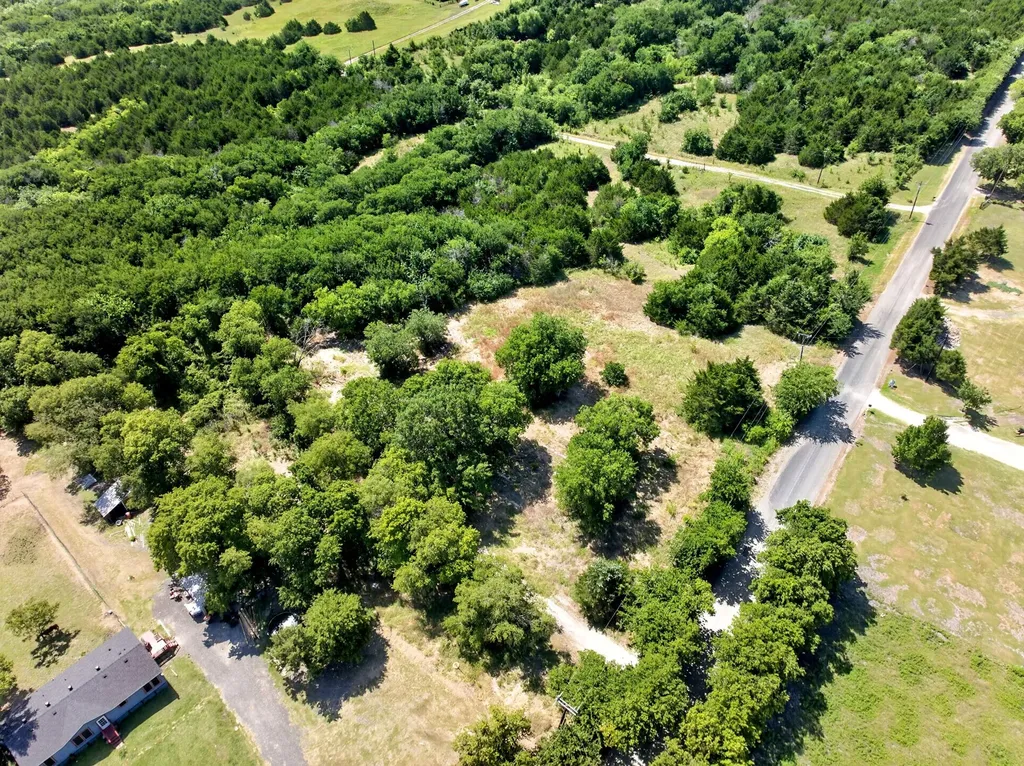 5211 County Road 547 Nevada TX 75173