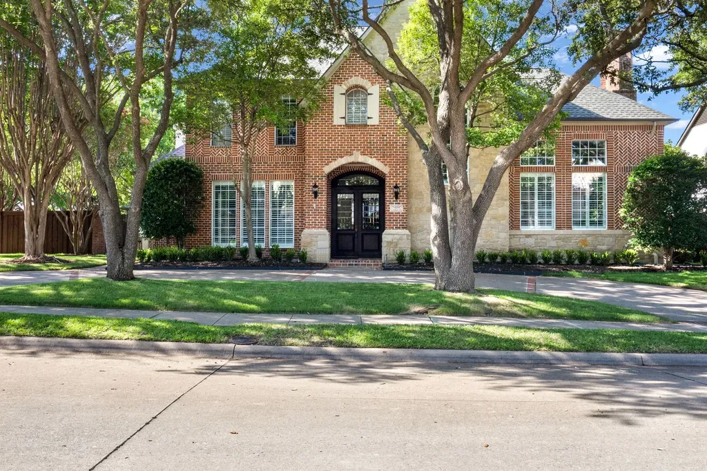 5008 Charles Place Plano TX 75093