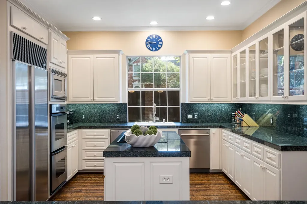 5008 Charles Place Plano TX 75093