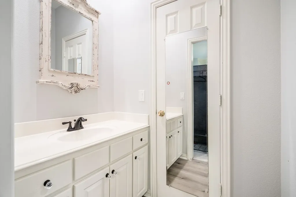 5008 Charles Place Plano TX 75093