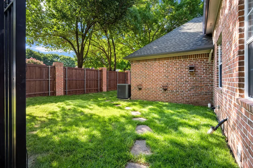 5008 Charles Place Plano TX 75093