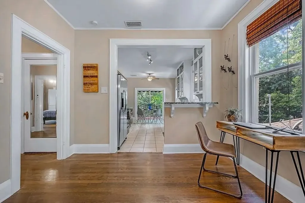 4303 Vandelia Street Dallas TX 75219