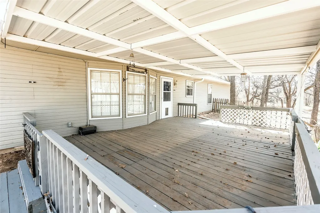 151 Country Club Drive Nocona TX 76255
