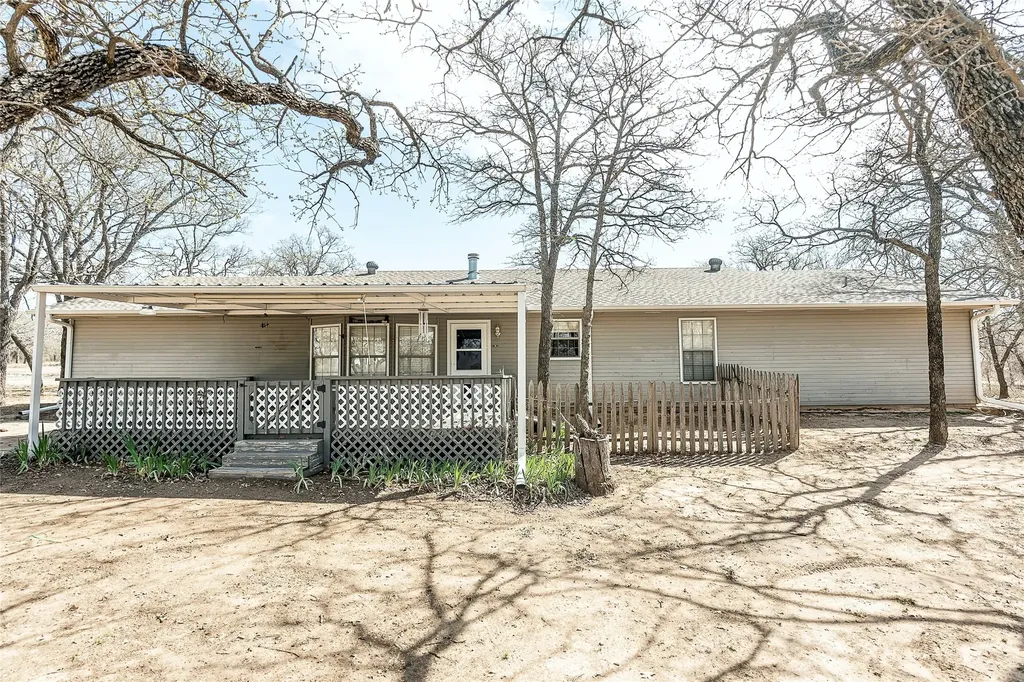 151 Country Club Drive Nocona TX 76255