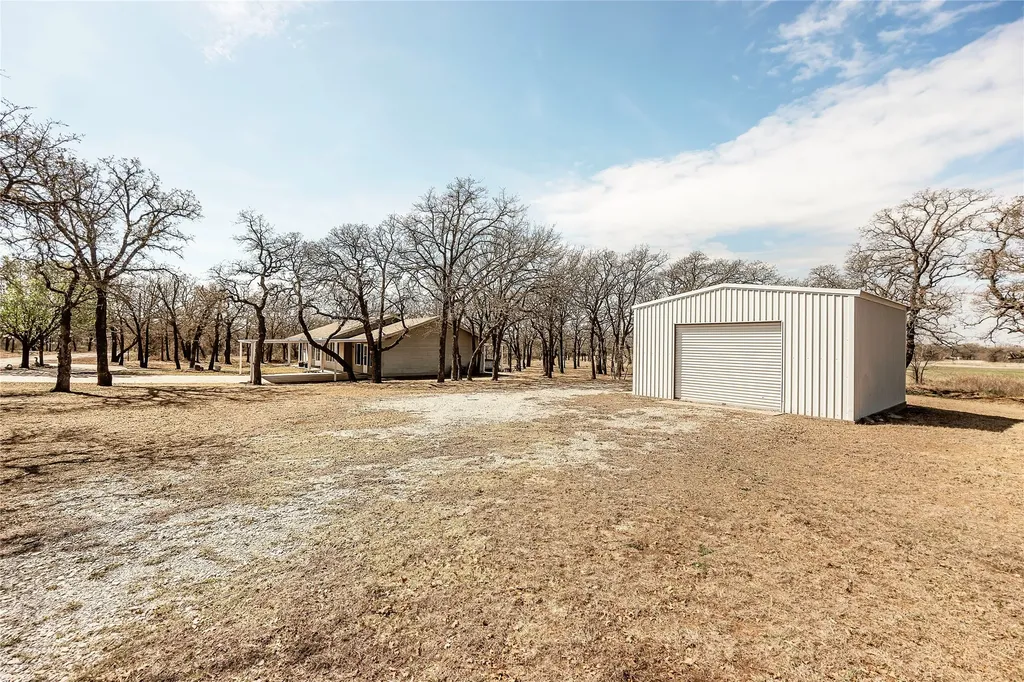 151 Country Club Drive Nocona TX 76255