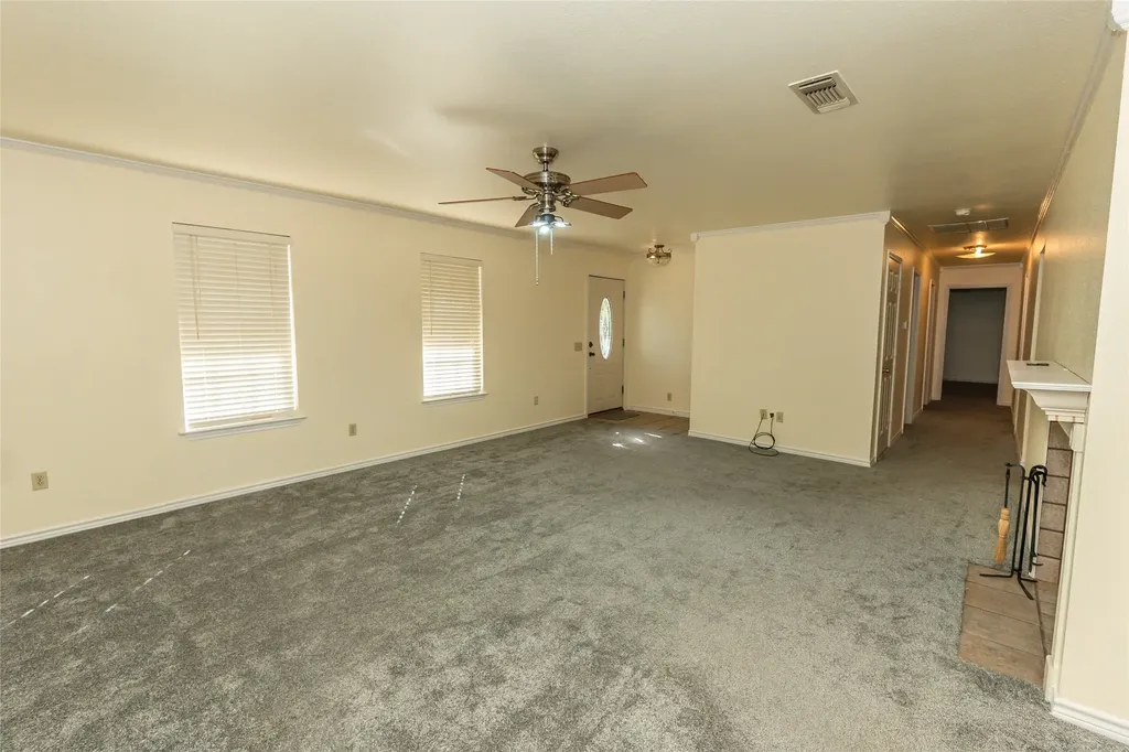 151 Country Club Drive Nocona TX 76255