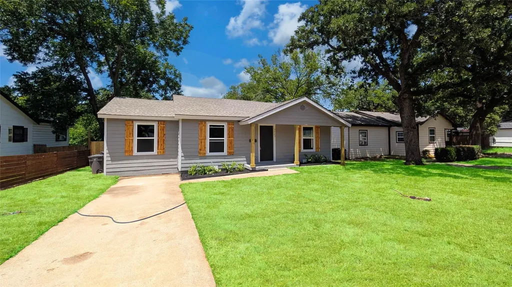 3725 Childress Street Fort Worth TX 76119