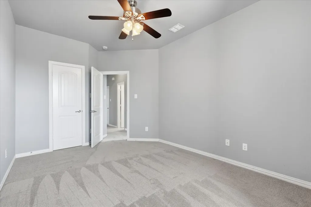 1327 Savona Lane Lewisville TX 75077