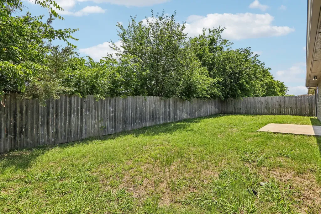 3017 N Hickory Street Sherman TX 75092