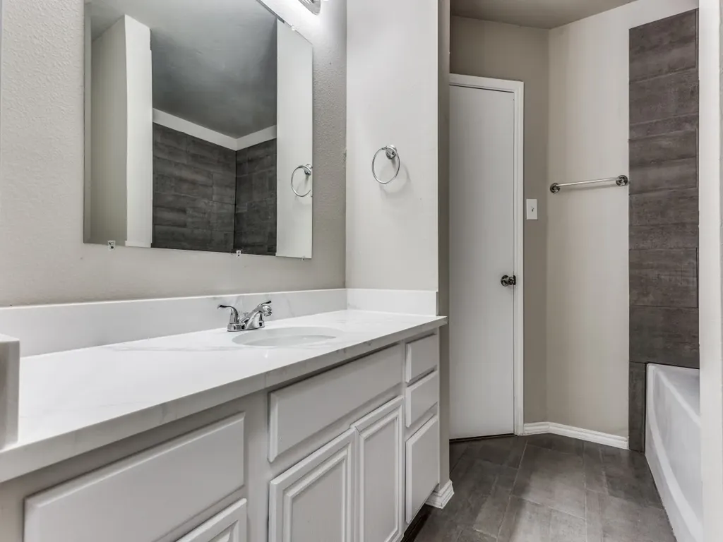 3935 Pickett Place Garland TX 75044