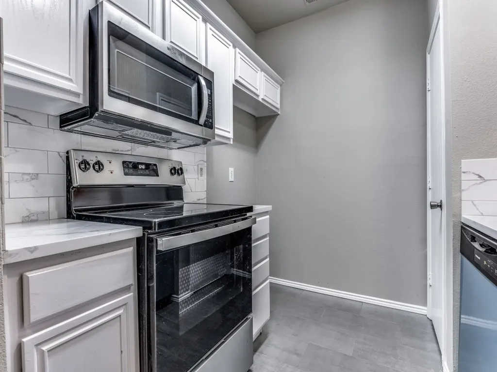 3935 Pickett Place Garland TX 75044